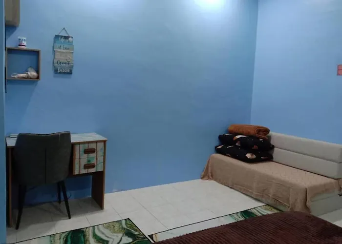 The Handz House II With Wifi - For Family Or Same Gender Only