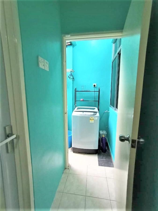 The Handz House Ii With Wifi - For Family Or Same Gender Only * Kepala Batas (Penang)